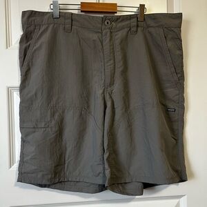 Patagonia XL Men's Charcoal Hiking Outdoor Cargo 7.5” Shorts